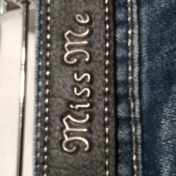 RARE! NWT Miss Me Signature Skinny Sequined Decorated Jeans Sz.31/30 - Picture 11 of 16